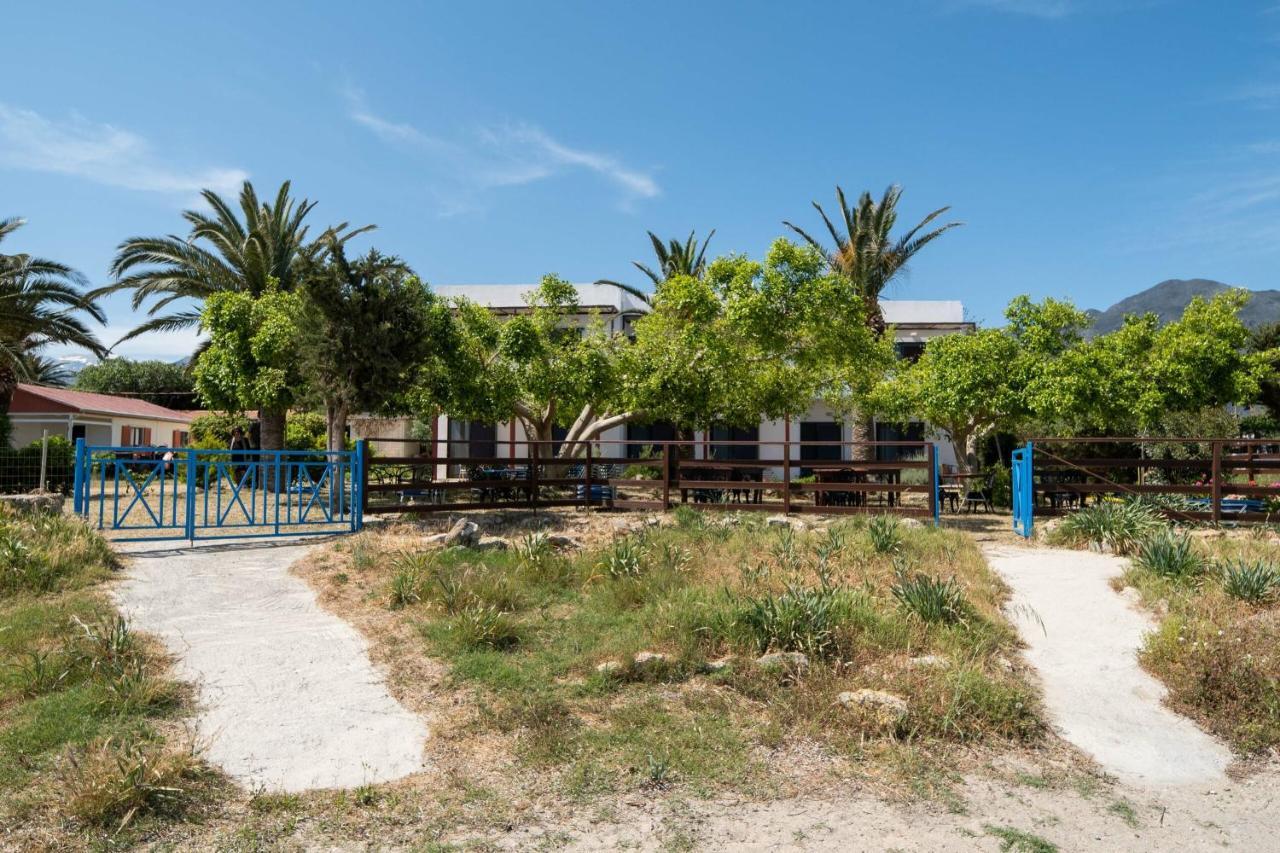 Milos Studios & Beach House Frangocastelo ภายนอก รูปภาพ