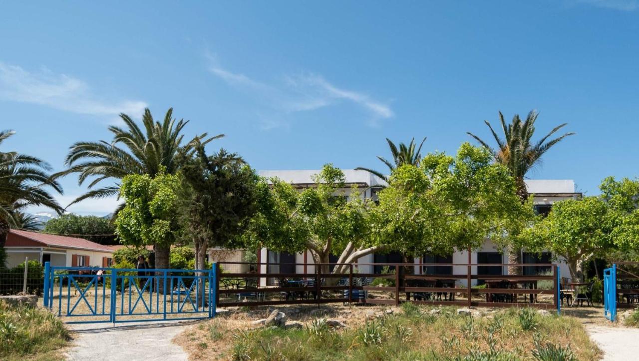 Milos Studios & Beach House Frangocastelo ภายนอก รูปภาพ