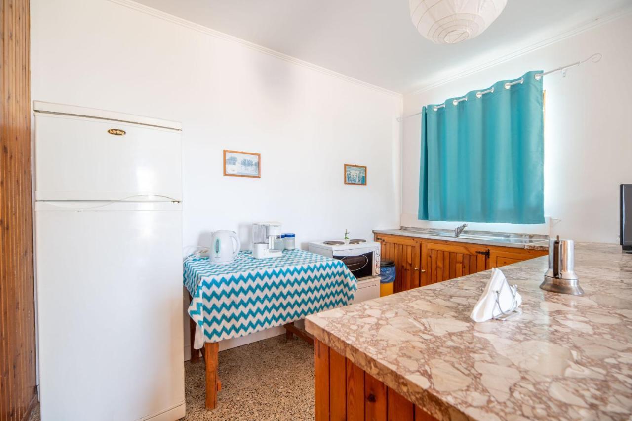 Milos Studios & Beach House Frangocastelo ภายนอก รูปภาพ