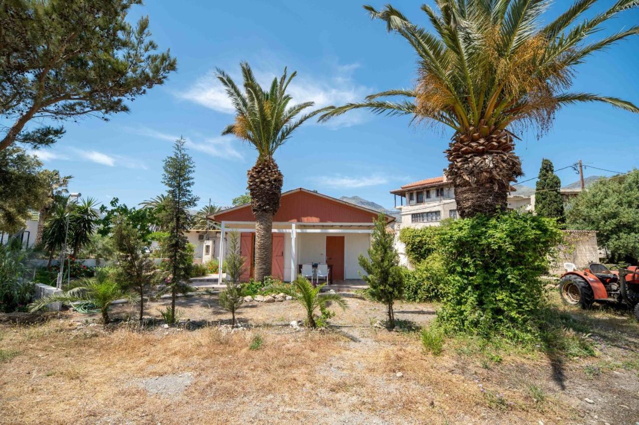 Milos Studios & Beach House Frangocastelo ภายนอก รูปภาพ