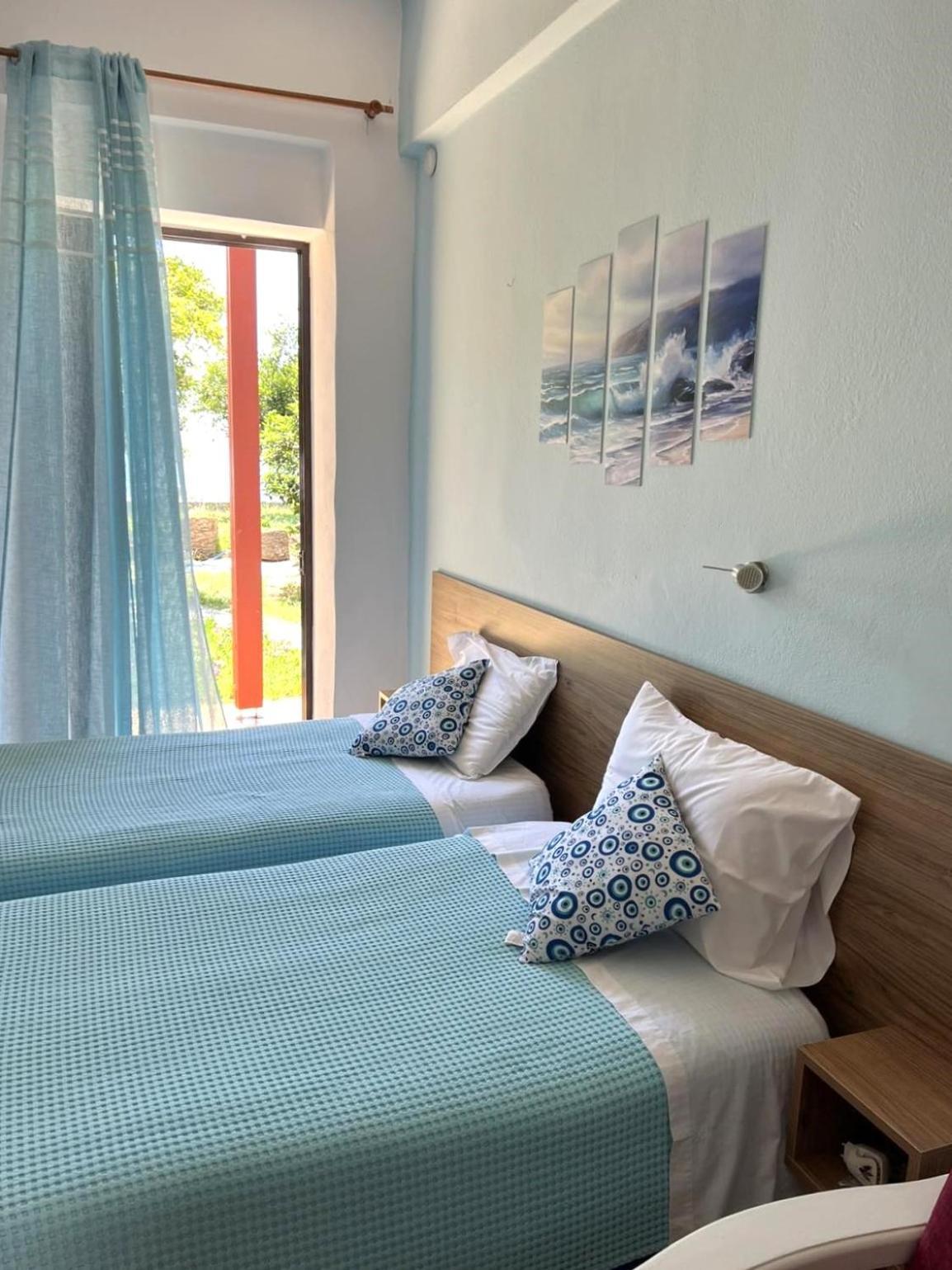 Milos Studios & Beach House Frangocastelo ภายนอก รูปภาพ